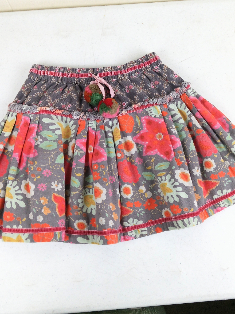 Room Seven Little Girls Swing Skirt Size 6 Tiered Elastic Waist with Pompoms